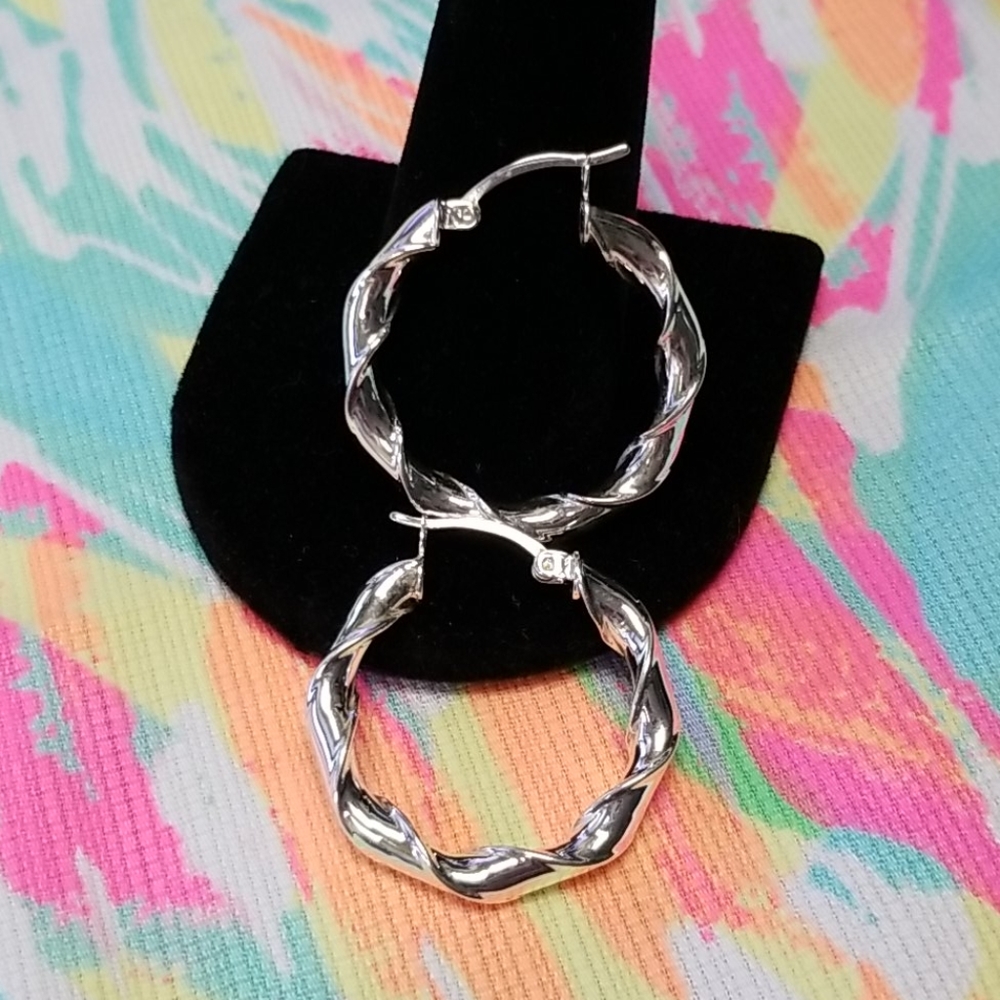 Sterling silver twisted earrings